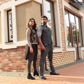 Saamy Square Movie Photos Gallery and Stills