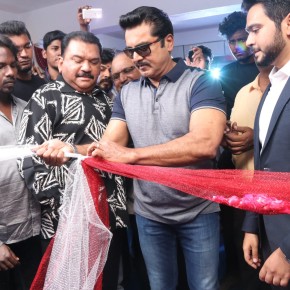 actor-sarathkumar-launched-flux-fitness-spa-saloon-13