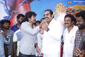 Actor Sivakarthikeyan birthday celebrations from the sets of Seemaraja