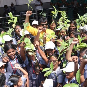 actor-vivek-visit-to-velammal-on-world-students-day-3