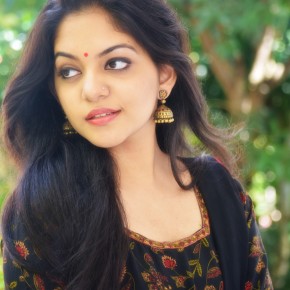 Actress-Ahaana-Krishna-Portfolio-1