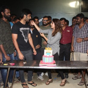 Actress Nayanthara Celebrated Her Birthday In The Sets Of Imaikkaa Nodigal