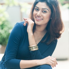 Actress-Oviya-Latest-Stills-1