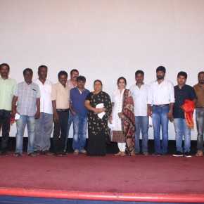 Celebrities-at-Oru-Kanavu-Pola-Movie-Special-Screening-Photo