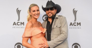 Country star Jason Aldean and his wife Brittany welcomed son Memphis Aldean Williams on Friday
