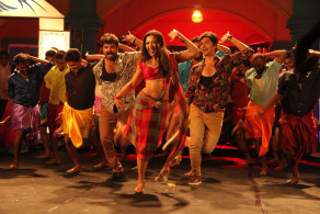 Kalakalappu 2 Movie Stills