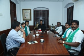 HMK President Arjun Sampath Meets Kamal Haasan Photos