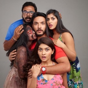 Iruttu Araiyil Murattu Kuthu Movie Photos Gallery and Stills