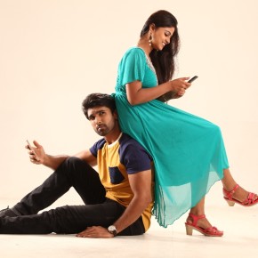 konala-irundalum-ennodadhu-movie-gallery-stills-4