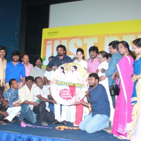 Naalu-Peru-Naalu-Vithama-Pesuvanga-Audio-Launch-Photos-28