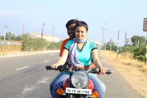 Pettikadai Movie Photos Gallery and Stills