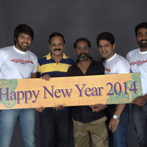 Poramboku-Team-New-Year-2014-Wishes-Stills-071b00001022014b