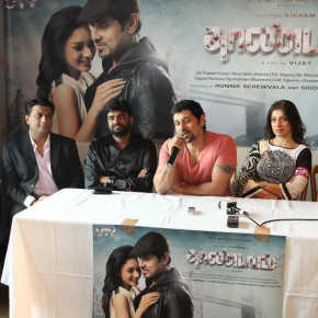 Thaandavam-Press-Meet-Stills120614a575