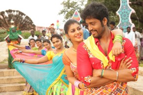 Ulagam Vilaiku Varudhu Movie Stills