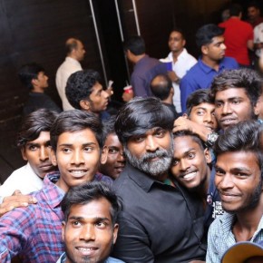 Vikram-Vedha-screening-at-Sathyam-Cinema-1